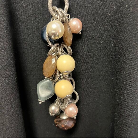 Lia Sophia BAUBLES Retired long textured silver glass & resin beads necklace NWT - Picture 4 of 7